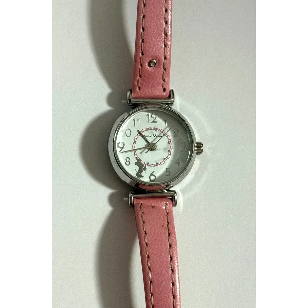 Vintage‎ MINNIE MOUSE Disney Watch Women's or Girls Pink New Battery Running